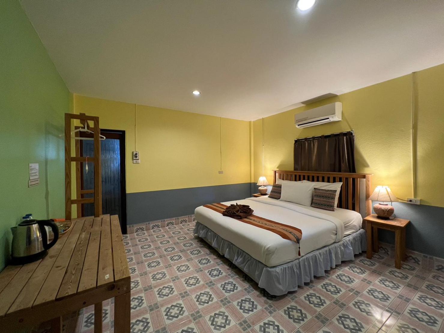 Dong Talay Lipe Beach Resort Exteriör bild
